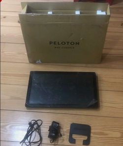Pelton Tablet TTR01-2  touchscreen. 27 x 18 inches