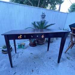 Beautiful Cherrywood 90s Vintage Desk 
