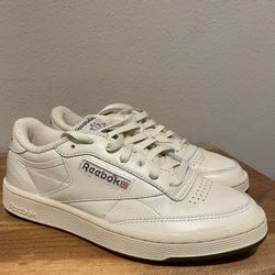 Reebok Classic Size 8/9 Mens 