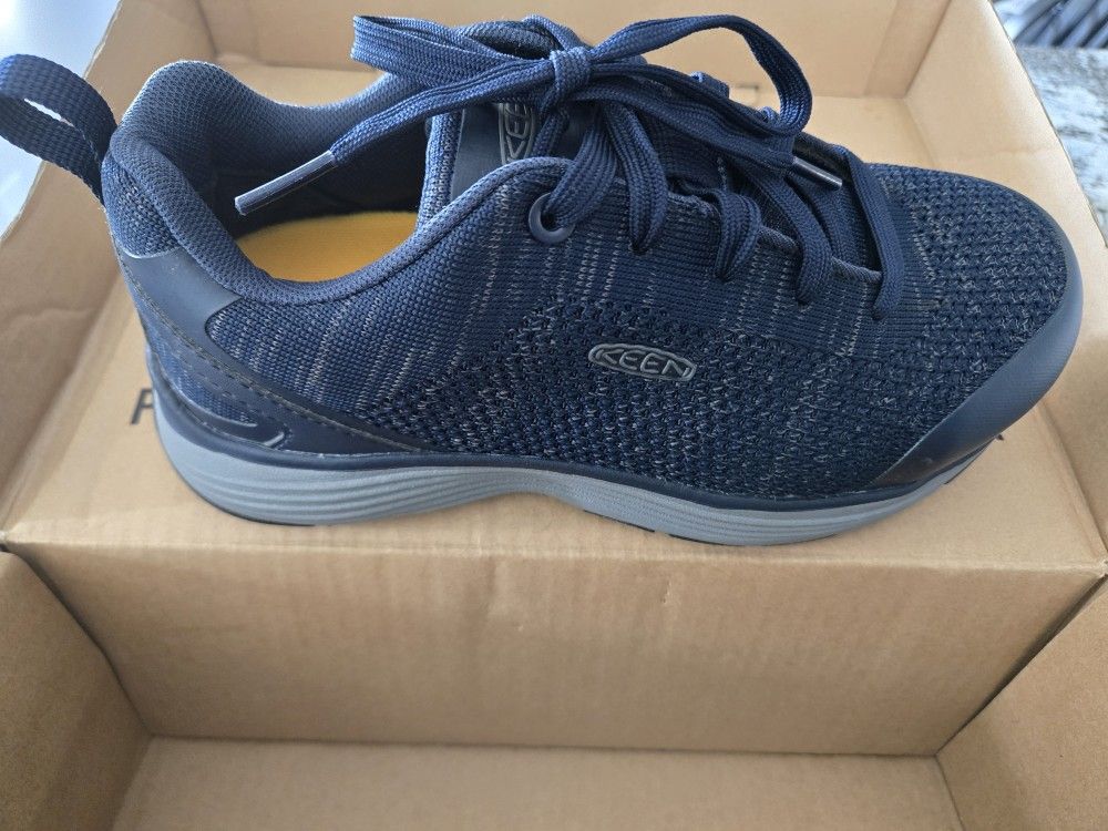 Keen work shoe Size 5