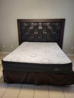 Queen Bedroom furniture Set