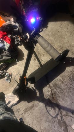 Electric scooter