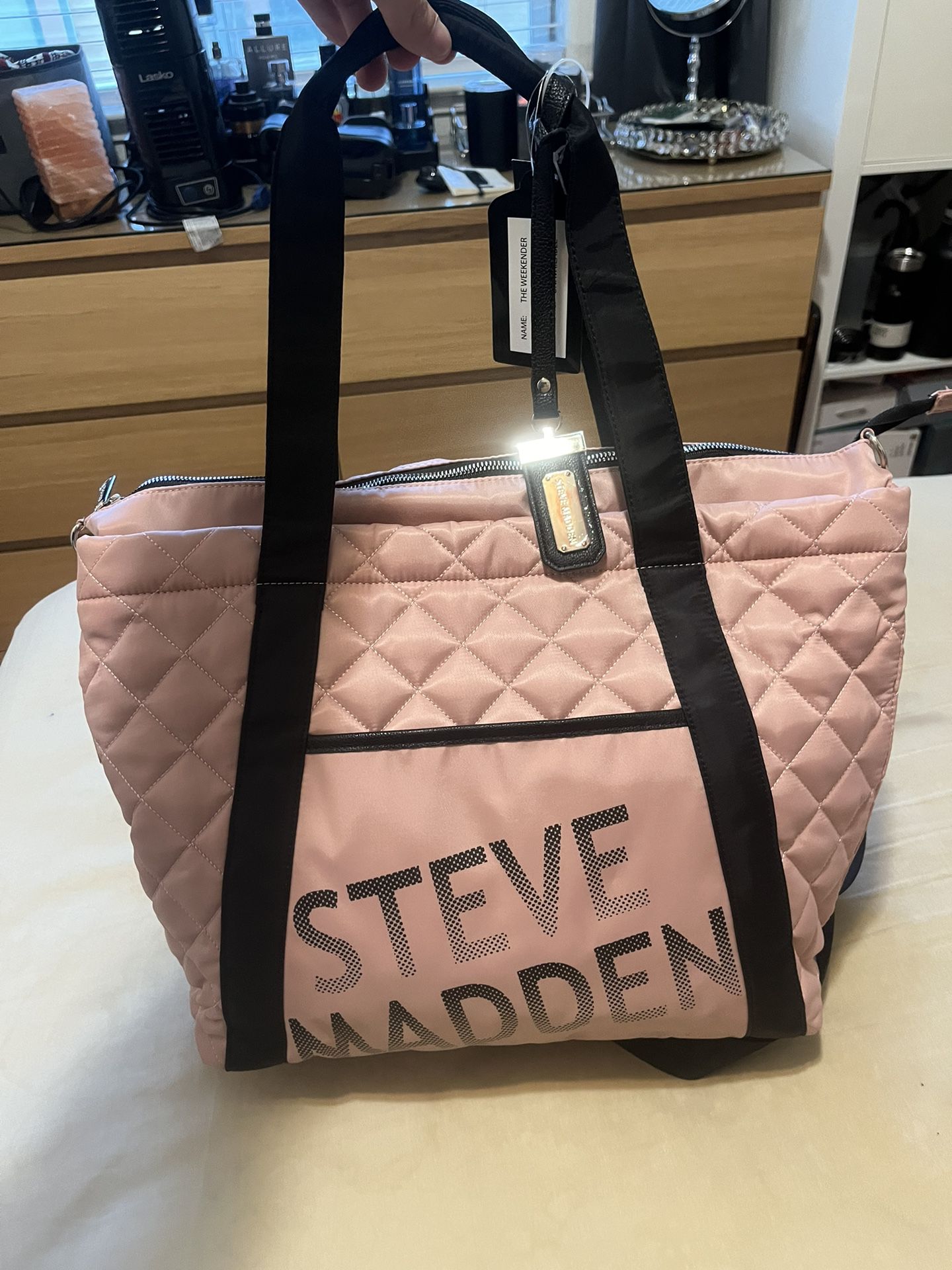 Steve Madden Women’s Quilted Weekender Bag