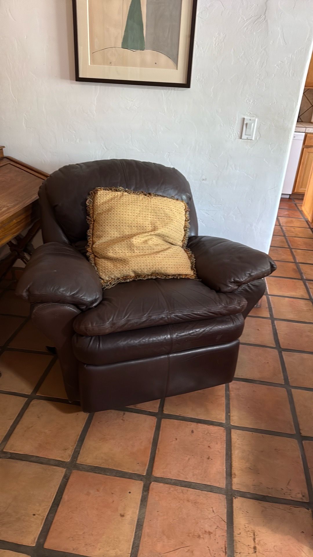 Brown leather reclining cushion La-Z-Boy