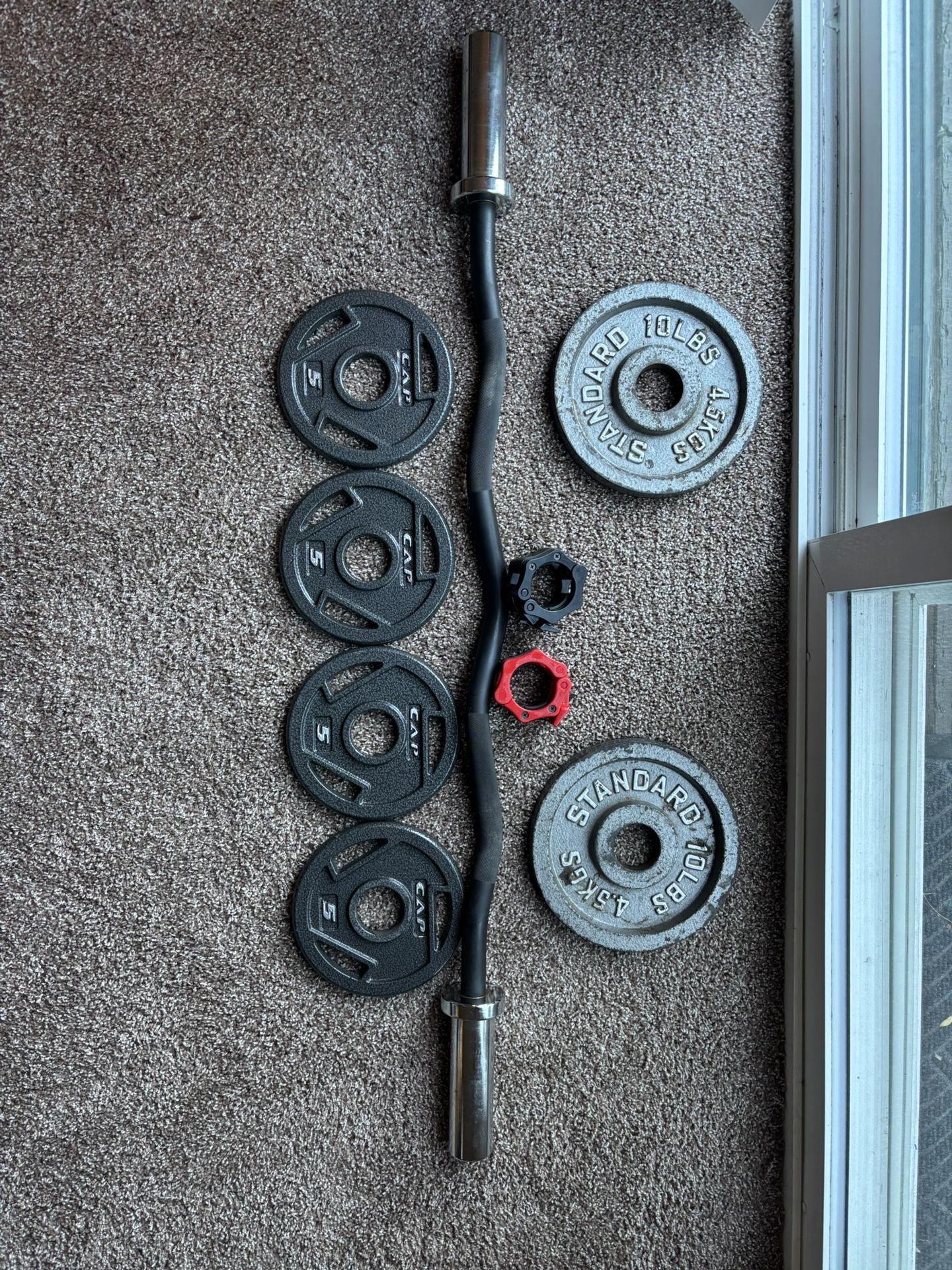 Curl Bar And Adjustable Bench