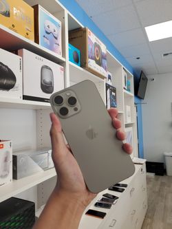 🔥 iPhone 16 Pro Max Price Drop – Save 35% Now! Just $799 or $1 to Take It Home with Warranty Included