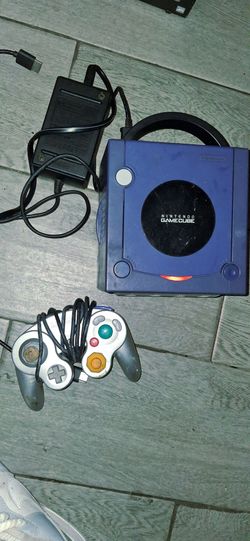 Nintendo GameCube Console Bundle – Power Cord & Controller Included