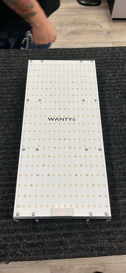 WANTYE Full Spectrum LED Grow Light #72