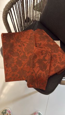 Table cloth Oblong & 4 place mats
