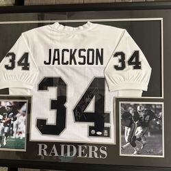 Bo Jackson Signed Oakland Raiders Jersey