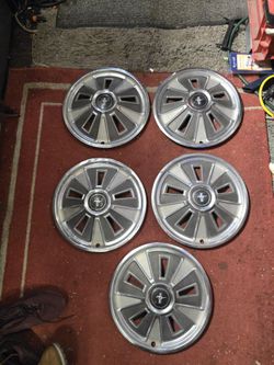 1966 Mustang Hubcaps 