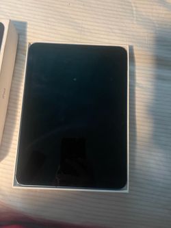 iPad (A16)