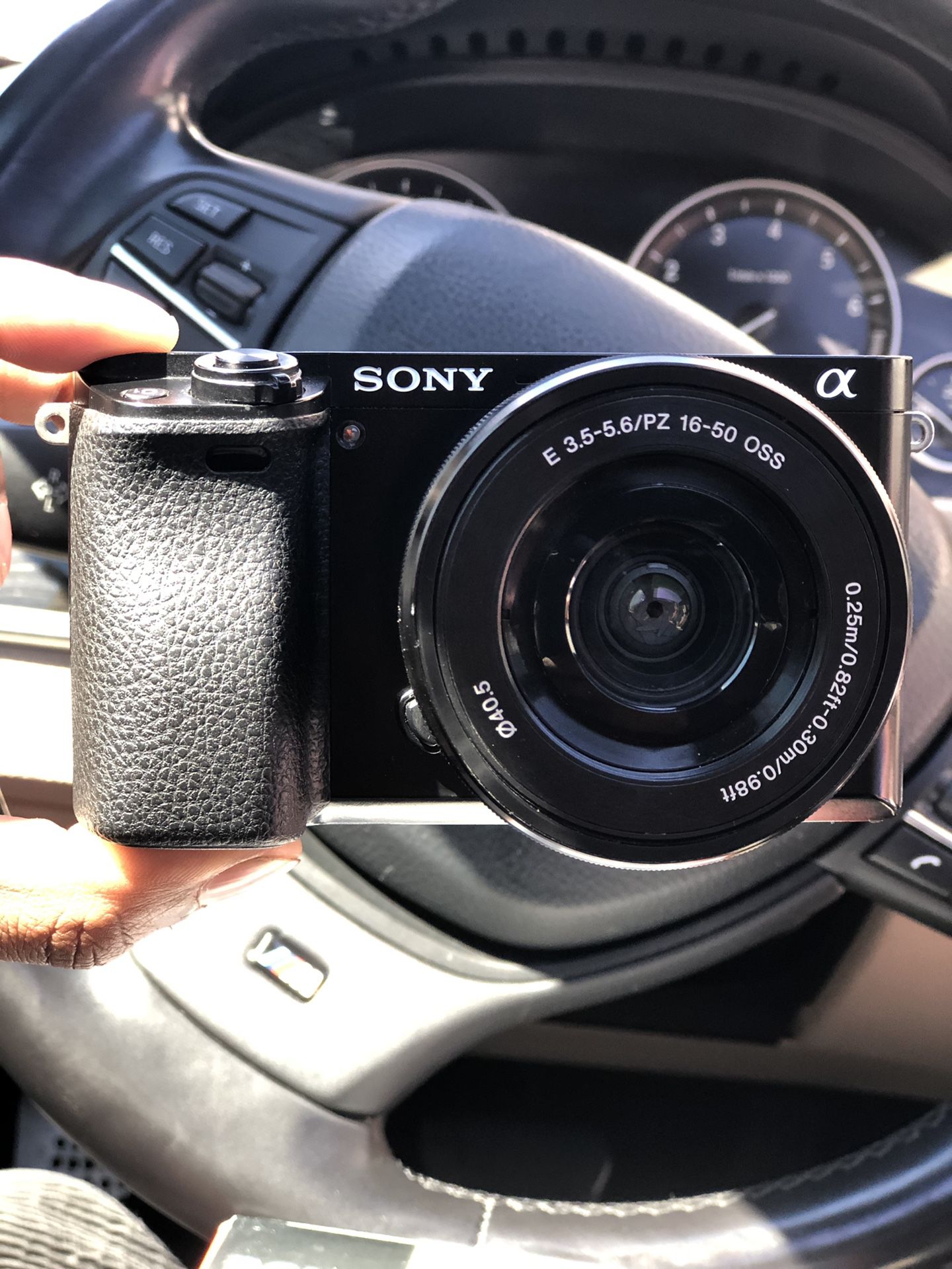 Sony A6000 Mirror Less Camera
