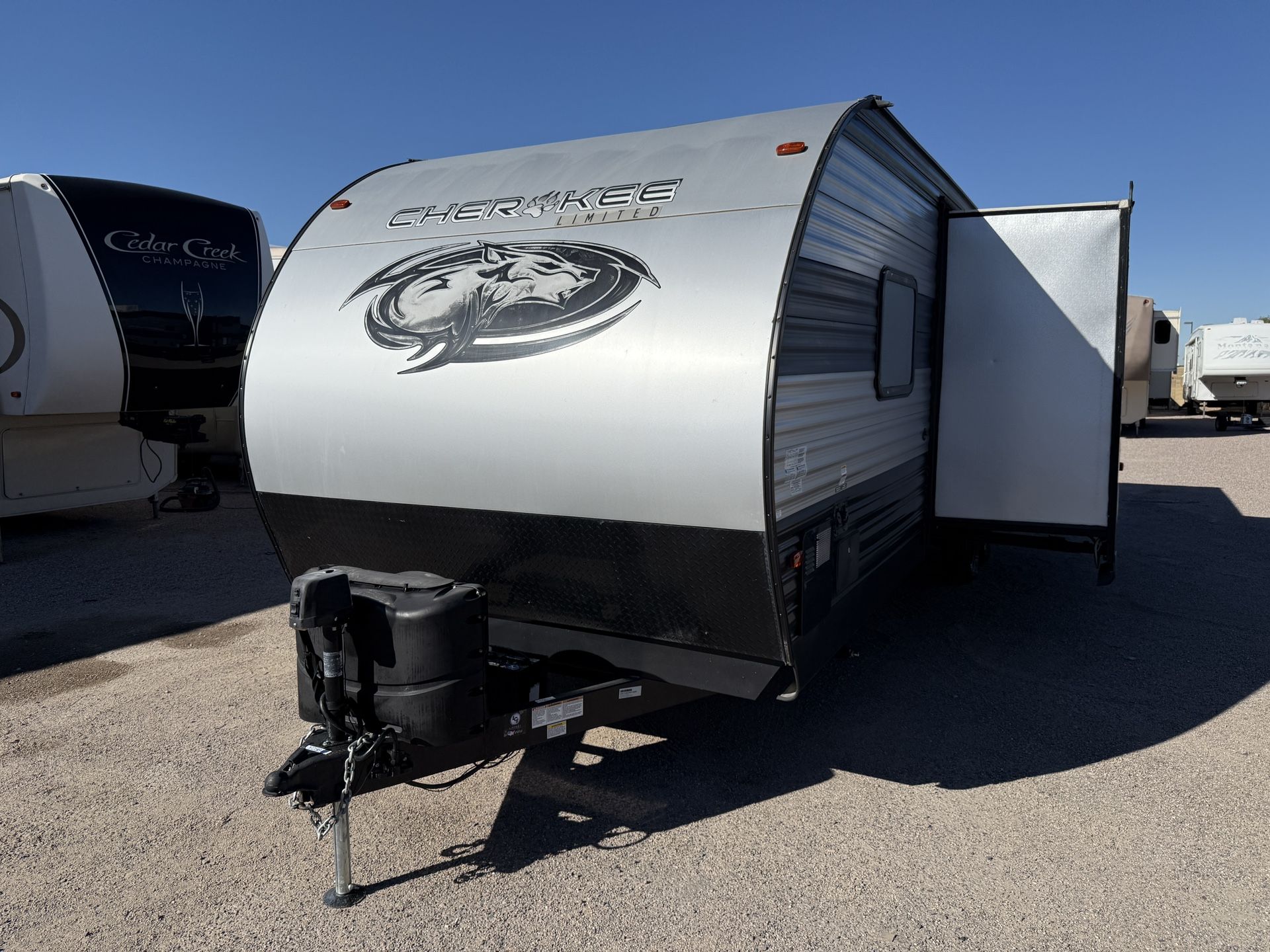 2022 Forest River Cherokee 264DBH
