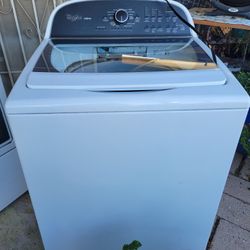 Whirlpool Cabrio Washer & Electric Dryer
