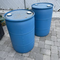 50-gal Barrels 