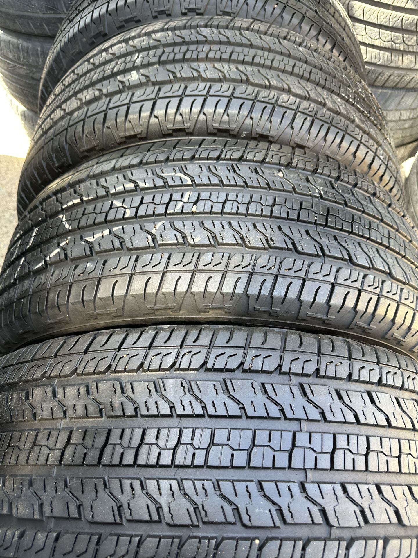 255-65-17 Goodyear