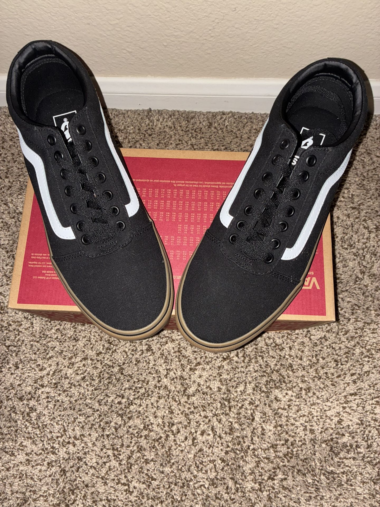 Brooklyn Low Top Sneaker