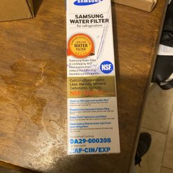 Refrigerator Filter Replace 