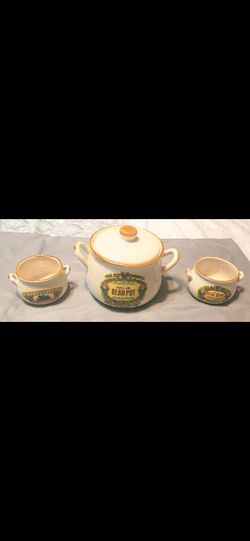 Vintage 1994 “The Old Farmer’s Almanac” No.12 Bean Pot W/Lid Westwood International