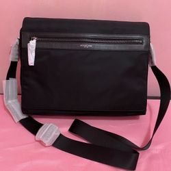 Michael Kors Cross Body Bag / Message Bag ( Black , Nylon) ( Please follow my page all brand new )