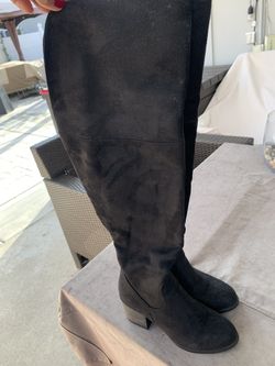 Black Suede Boots Size 7