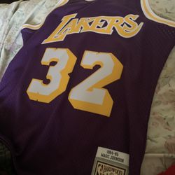 Michelle & Ness 1984-85 Magic Johnson Lakers Jersey 