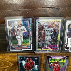 Baseball cards bundle