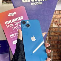 iPhone 13 128GB UNLOCKED‼️