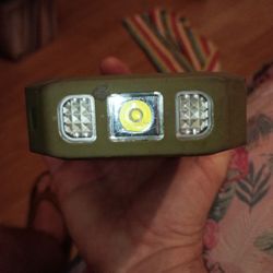 Swisstech Power bank / Solar Charging