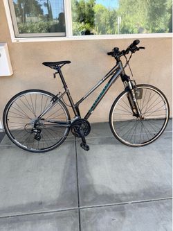 Specialized Ariel hybrid bike