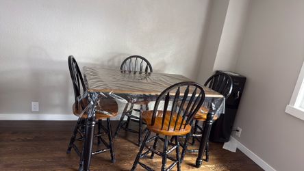 Dinning Table
