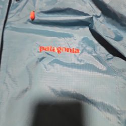 Patagonia RAINCOAT FOR WOMEN'S SIZE S