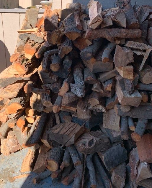 Dry Split Almond Mix Split Firewood!!!Ready Too Burn Seasoned Wood!!!