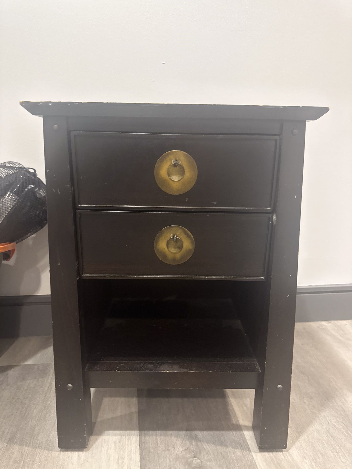 Pier one Vintage Expresso Ed Side Table 26x18x14 - Normal Ware