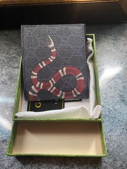 Gucci snake wallet for Sale in Phoenix, AZ - OfferUp