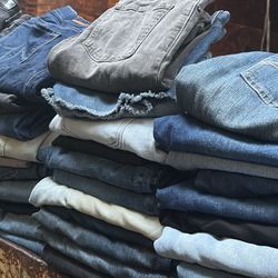 50 Pairs Of Denim Pants For $100