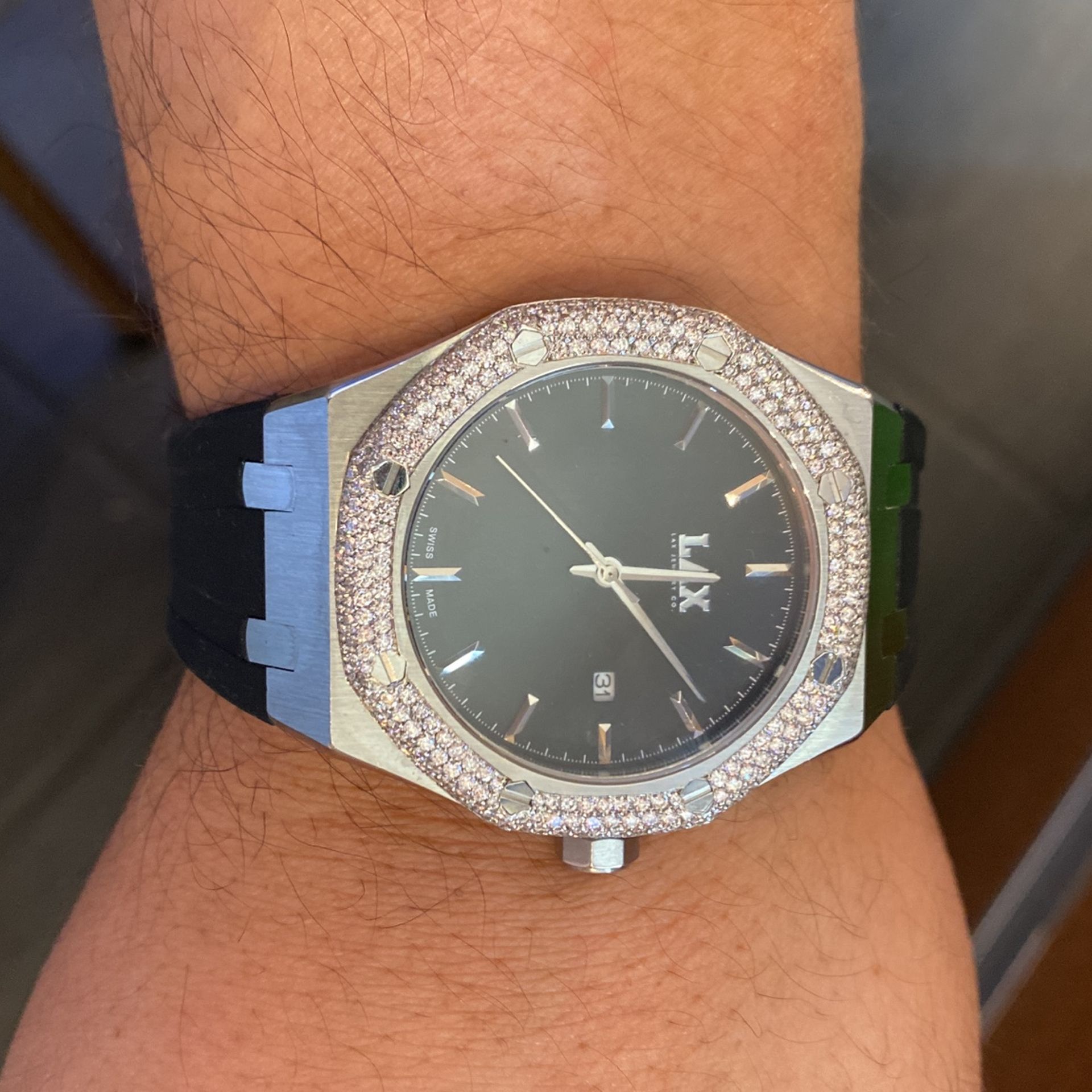 Laxjewelryco Vs Diamond Steel Watch Rolex Cartier Patek Buy Sale Trade Gold Diamonds Cars Real Estate