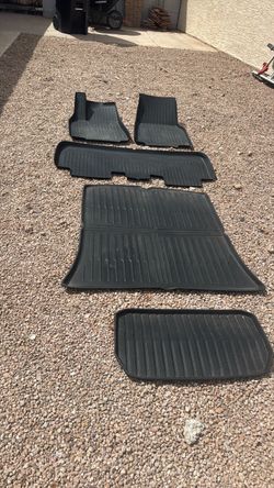 Tesla Y - all weather mats