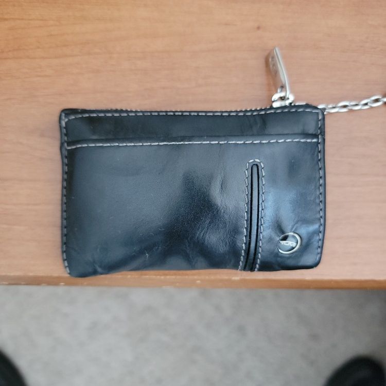 Original Tumi Leather Key Holder/Key Wallet/Keychain