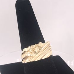 Gold Ring Nugget/Paved Style 10K New