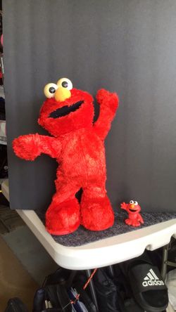 Vintage 2004 fisher price Elmo interactive Sesame Street dancing toy