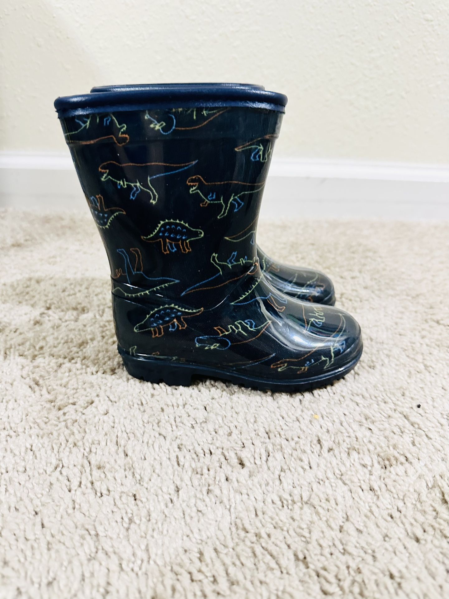 Kids’ Dinosaur Rain Boots, Size 7