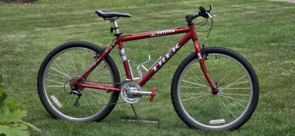 TREK 4000 SERIES - MEDIUM FRAME - DEORE COMPONENTS - TUNED