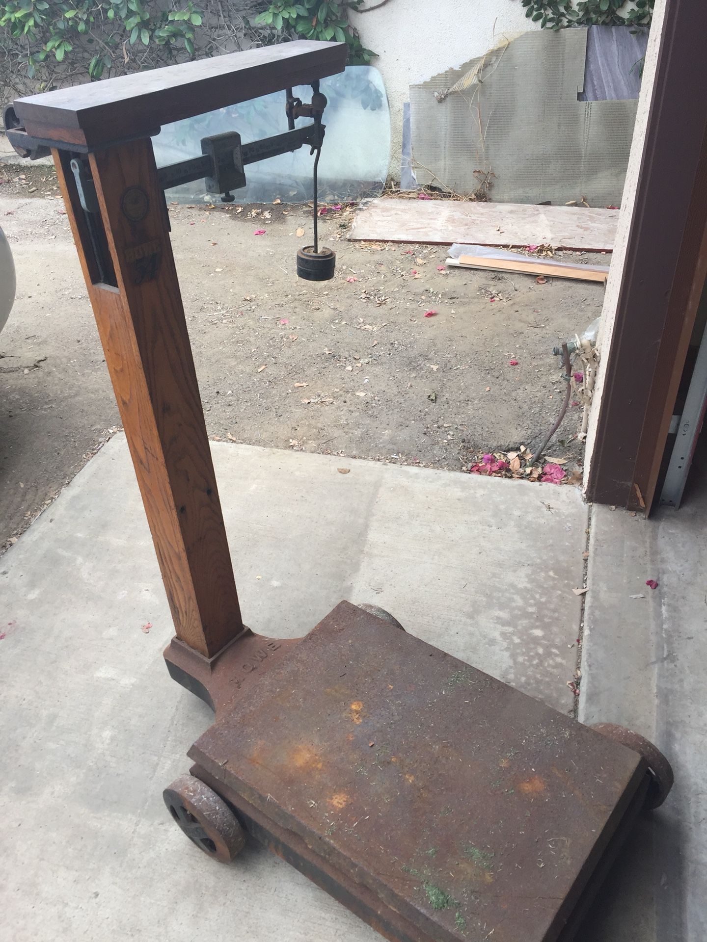 Antique Grain Scale Howe “54”