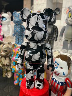 Bearbrick 1000% Yohji Yamamoto x Suzume Uchida x S.H.I.P