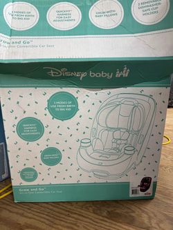 Brand new Minnie Mouse car seat
