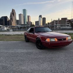 1992 Ford Mustang