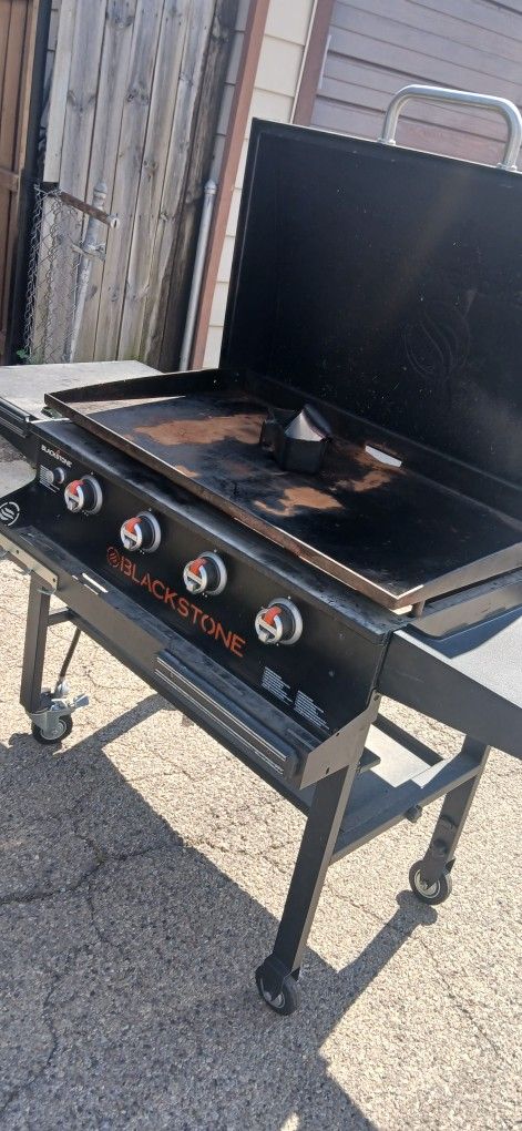 For Sale Gril Blackstone Good Condition  Parrilla En Buenas Condiciones 