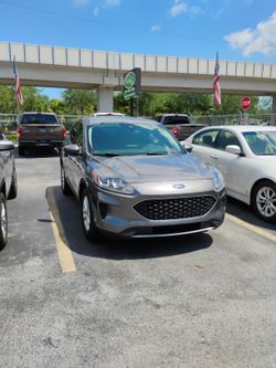 Ford Escape SUV Gray 